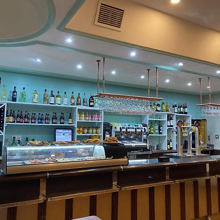 Hostal-Restaurante Posada Del Duque Villalbilla de Burgos Ngoại thất bức ảnh